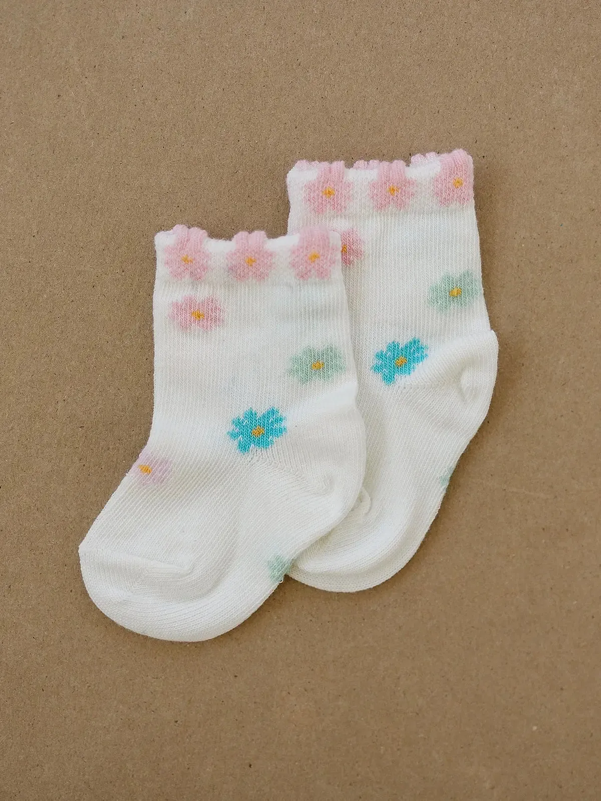 Pastel Flower Ankle Sock