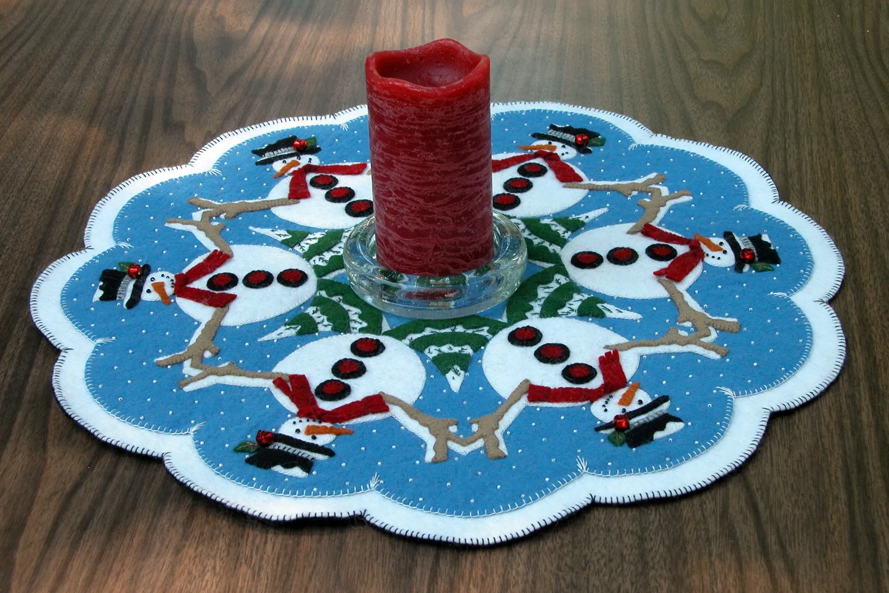 Snowmen Table Topper